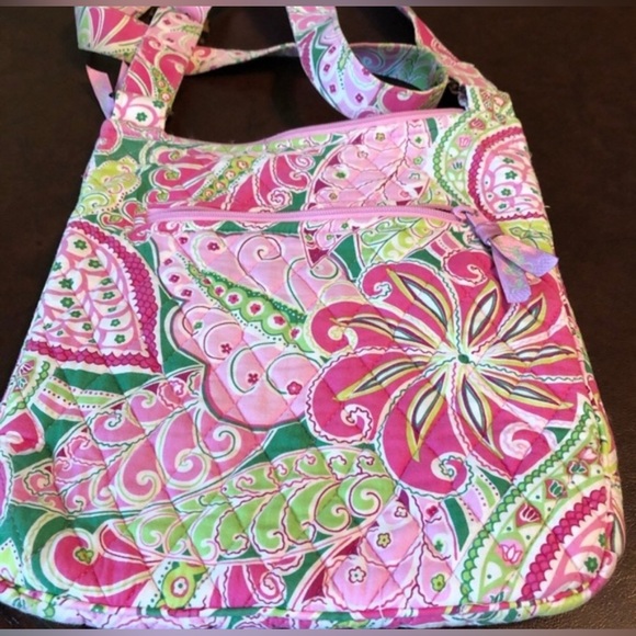 VERA BRADLEY HIPSTER CROSSBODY BAG PINK  EXCELLENT PRELOVED - Picture 2 of 15